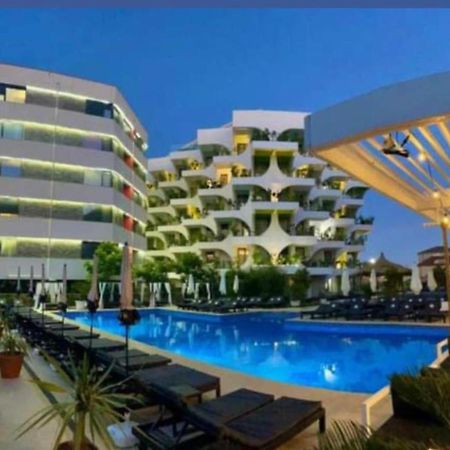 Donny Luxury Apartment Năvodari المظهر الخارجي الصورة