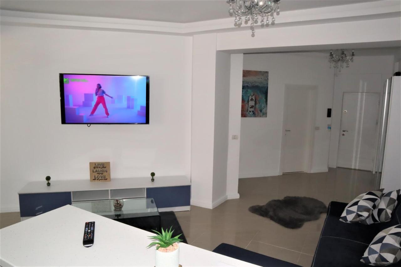 Donny Luxury Apartment Năvodari المظهر الخارجي الصورة